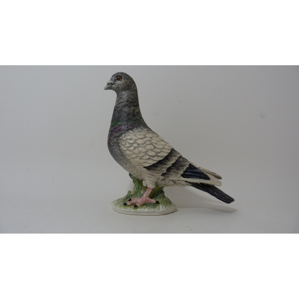 Goebel West Germany Porcelain Pigeon Bird Figurine Grey White CV 119 Vintage